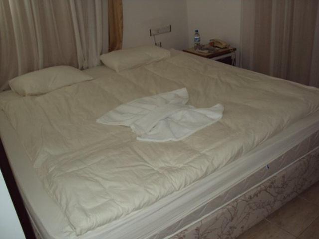 Hotel Tayfun アナムル 部屋 写真